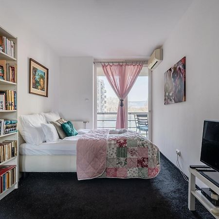 Heart And Soul Apartment Boedapest Buitenkant foto