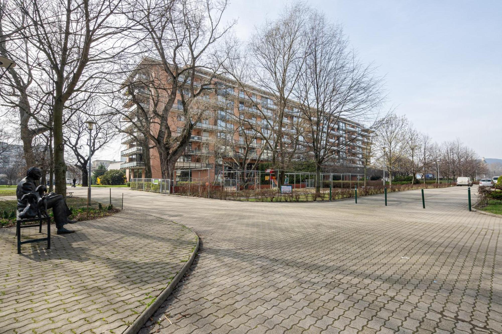 Heart And Soul Apartment Boedapest Buitenkant foto